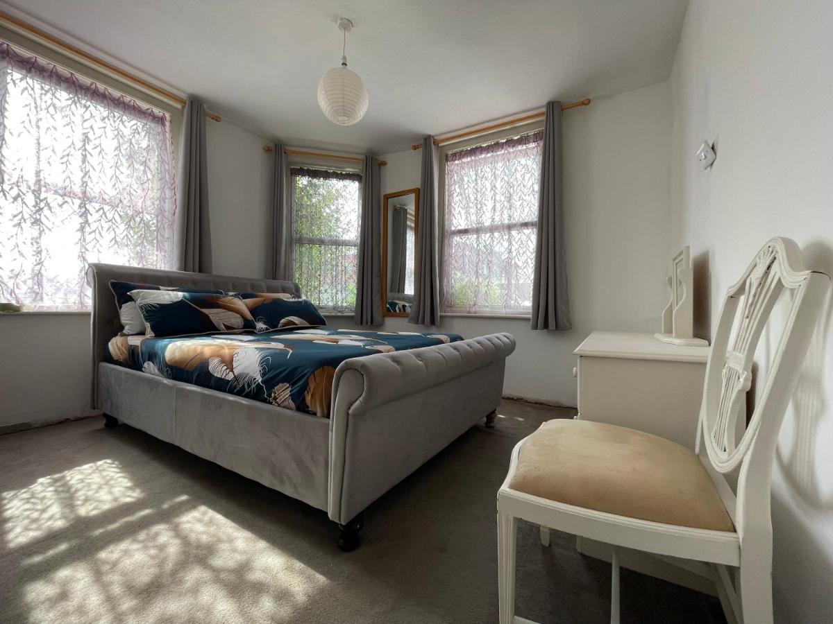 South Coast Guest Rooms With Free Parking Poole Exterior photo
