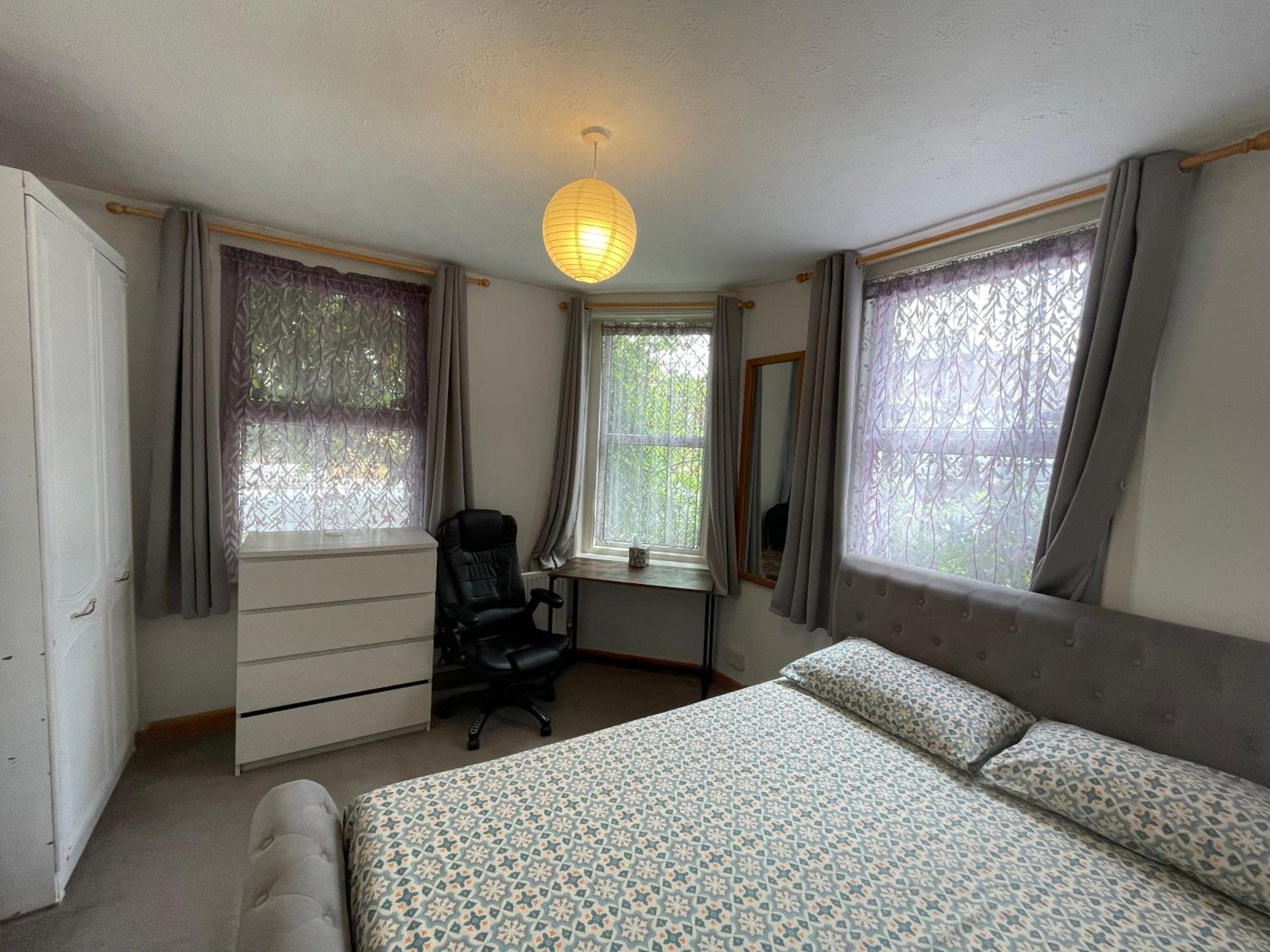 South Coast Guest Rooms With Free Parking Poole Exterior photo